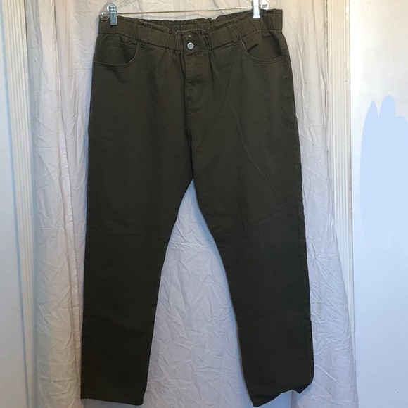 Army Green Pants - Picture 2 of 6